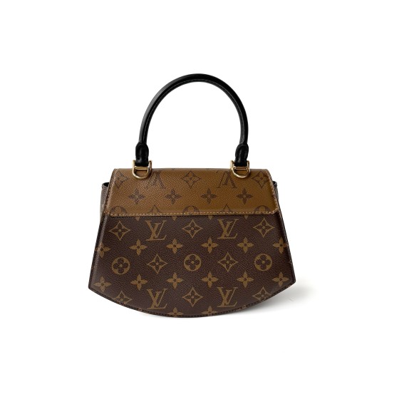 Louis Vuitton Tilsitt Handbag